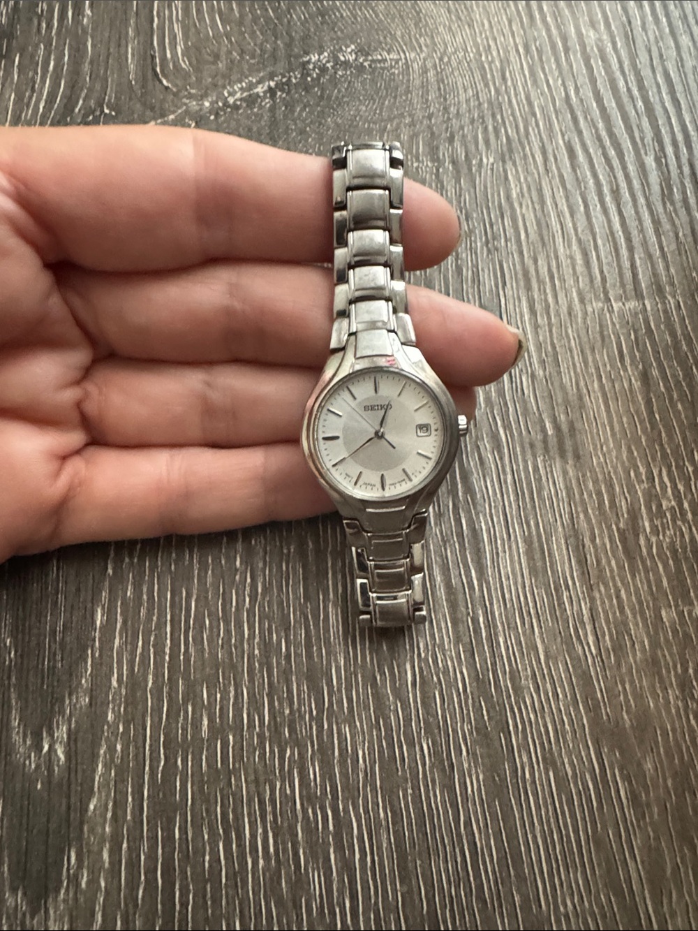 Seiko Silver-Tone Women's Bracelet Watch with Date